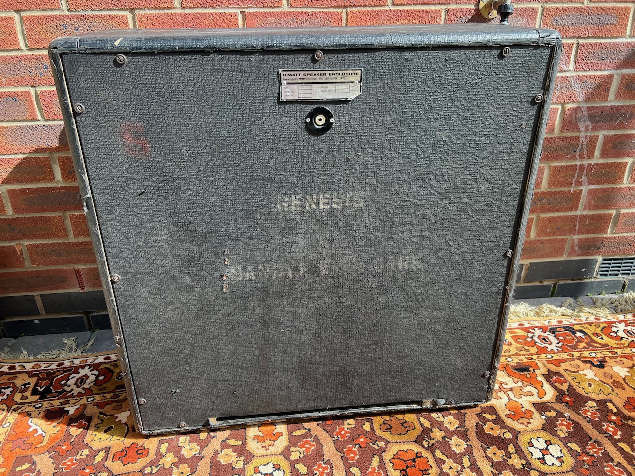 Vintage 1971 Hiwatt 4x12 Cabinet Amplifier Ex Genesis Band Vintage 1971 Hiwatt 4x12 Cabinet Amplifier Ex Genesis Band